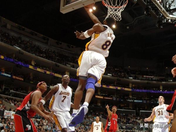 NBA身體天賦的四個段位:科比鑽石,張伯倫宗師,詹姆斯王者 NBA身體天賦的四個段位:科比鑽石,張伯倫宗師,詹姆斯王者