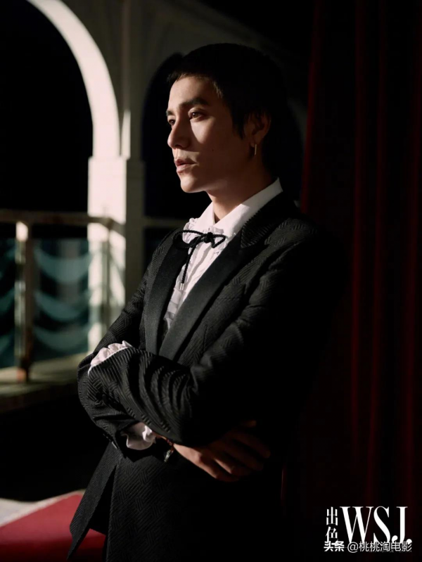 組圖:陳坤登四大刊“金九銀十”封面,不老男神風格百變 組圖:陳坤登四大刊“金九銀十”封面,不老男神風格百變