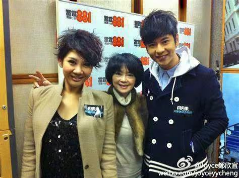 一定要爭氣給媽媽看的鄭欣宜首奪女歌手金獎