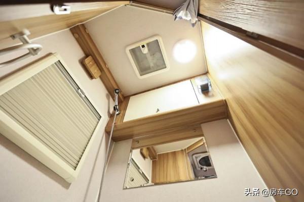 適合年輕人創業的房車!可2人舒適旅行,車內還有獨立辦公室? 適合年輕人創業的房車!可2人舒適旅行,車內還有獨立辦公室?