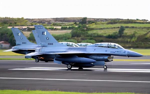 1986年,兩架蘇聯戰機在40秒內被擊落,F16戰機那麼強嗎? 1986年,兩架蘇聯戰機在40秒內被擊落,F16戰機那麼強嗎?