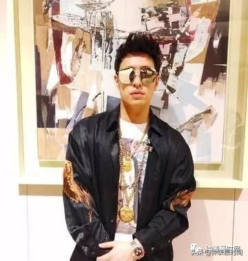 五款男女通吃的腕錶，哪款是你的菜？