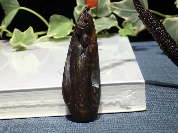 玉雕中的“不要臉”,能“橫行”到啥時候? 玉雕中的“不要臉”,能“橫行”到啥時候?