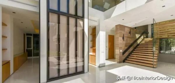 許家印甩賣美國豪宅鉅虧500萬美元還債：豪宅長什麼樣？