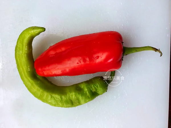 豬頭皮這樣做才好吃,鹹香入味,不腥還脆口,下飯真是絕了 豬頭皮這樣做才好吃,鹹香入味,不腥還脆口,下飯真是絕了