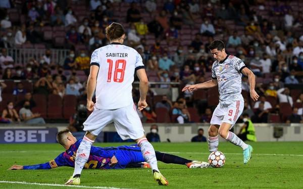 失去梅西的巴塞羅那歐冠遭遇開門黑,回到西甲迎來搶分良機 失去梅西的巴塞羅那歐冠遭遇開門黑,回到西甲迎來搶分良機