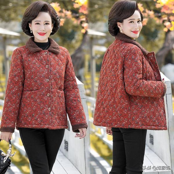 50-60歲的媽媽,這幾款洋氣保暖舒適的棉衣棉襖,讓你美美的 50-60歲的媽媽,這幾款洋氣保暖舒適的棉衣棉襖,讓你美美的