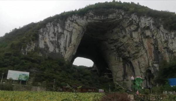 神秘的清虛洞,超越曾經的世界紀錄,引來了人們的探秘,你來嗎? 神秘的清虛洞,超越曾經的世界紀錄,引來了人們的探秘,你來嗎?