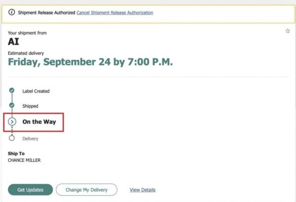 預計兩天後，一些幸運的買家就已經發貨了他們的新 iPhone