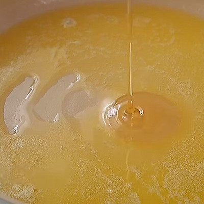 回味無窮的蜂蜜麵包幹來拯救你的胃