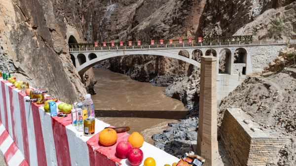 我國十大地勢驚險的公路,風景如畫但會讓你笑中帶淚,你去過哪個 我國十大地勢驚險的公路,風景如畫但會讓你笑中帶淚,你去過哪個