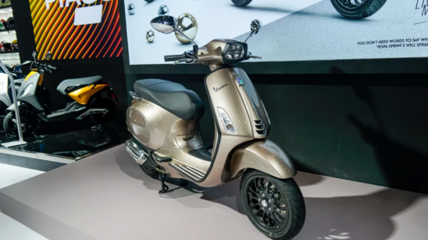 維斯帕SprintS摩托古茲V7/V9等,比亞喬集團攜多款車型亮相摩博會 維斯帕SprintS摩托古茲V7/V9等,比亞喬集團攜多款車型亮相摩博會