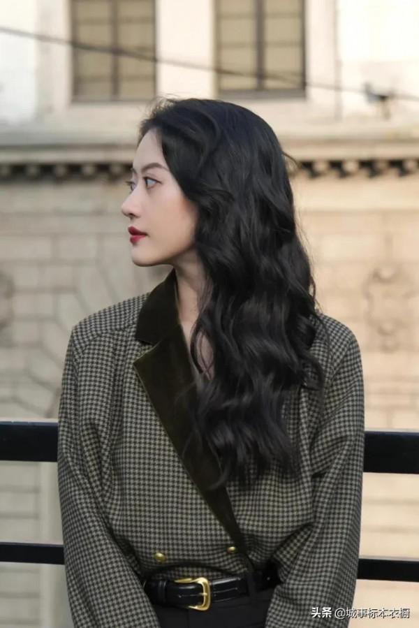 浮沉謎事，復古風格陳舊感的文藝範