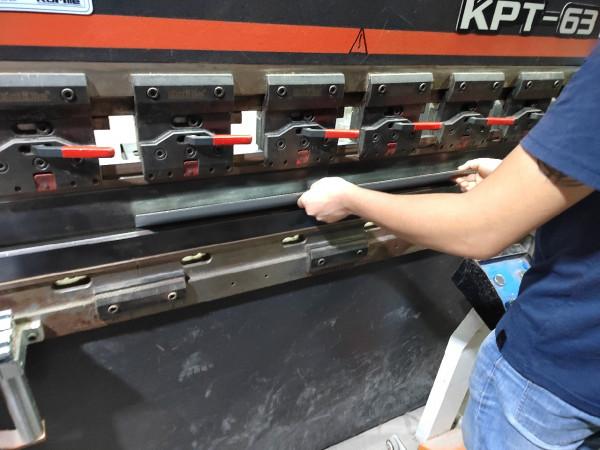 「DIY」釣臺雖然有點缺陷,但是巴適得很 「DIY」釣臺雖然有點缺陷,但是巴適得很