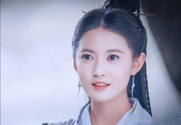 陳鈺琪新劇《浮圖緣》緊張拍攝 搭檔小鮮肉 男主類似“韋小寶”