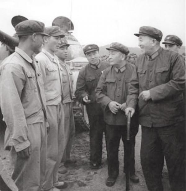 1955年授軍銜,十位大將都擔任什麼職務?職務最高的是誰? 1955年授軍銜,十位大將都擔任什麼職務?職務最高的是誰?