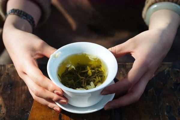 隔夜茶不僅有毒還致癌?這種說法從何而來?隔夜茶到底能不能喝? 隔夜茶不僅有毒還致癌?這種說法從何而來?隔夜茶到底能不能喝?