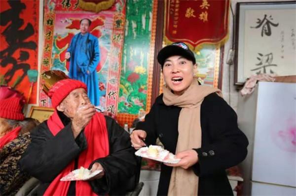 2020年，河南老兵慶祝114歲大壽，拒絕慰問金：八路軍不愛財