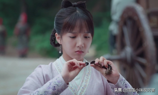 黃金陣容的《八角亭迷霧》,為何“打”不過小製作的《司藤》? 黃金陣容的《八角亭迷霧》,為何“打”不過小製作的《司藤》?