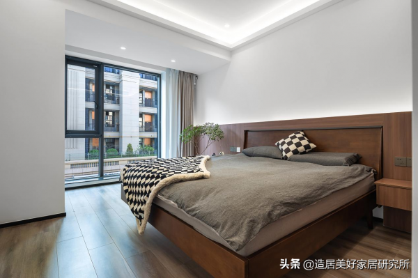 開放洄游動線串聯起的90㎡複式三居,讓光灑滿各個角落 開放洄游動線串聯起的90㎡複式三居,讓光灑滿各個角落