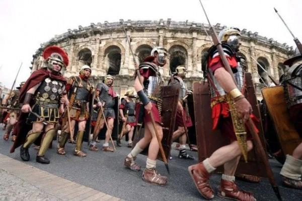 快拿起日曆把這些2022年法國節日和活動通通標記上 快拿起日曆把這些2022年法國節日和活動通通標記上