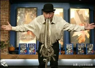 40個顛覆認知的吉尼斯記錄,男子把飛機當飯吃,用玻璃碎片洗臉 40個顛覆認知的吉尼斯記錄,男子把飛機當飯吃,用玻璃碎片洗臉