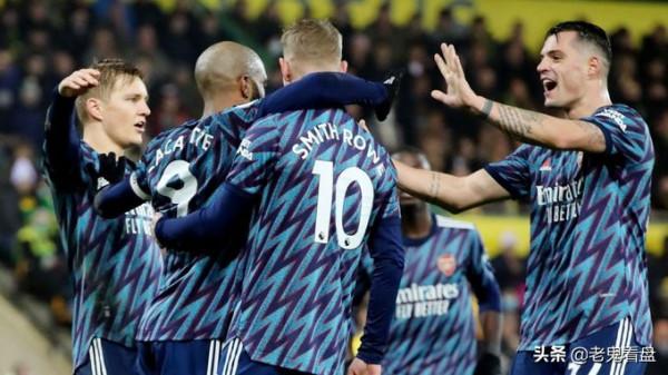 巴薩得多缺錢呀，未完成費爾蘭·託雷斯轉會手續球衣就開售