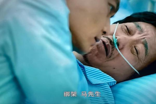 《家族榮耀》甩《飛虎3》十條街，“常青樹”張智霖成收視寶藏