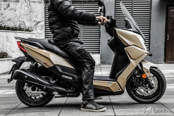 高顏帶感又好用——光陽Racing X150測評 高顏帶感又好用——光陽Racing X150測評