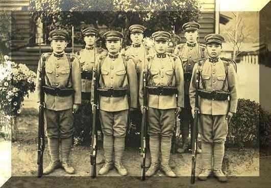 當師長受制於副師長,當司令請不動副司令,難怪他要率部起義 當師長受制於副師長,當司令請不動副司令,難怪他要率部起義