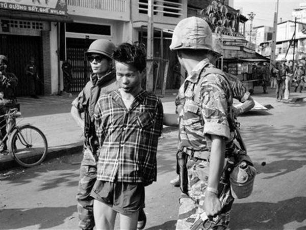 歷史上的今天 1968年2月2日 拍攝標誌性照片&OpenCurlyDoubleQuote;西貢處決&rdquo;