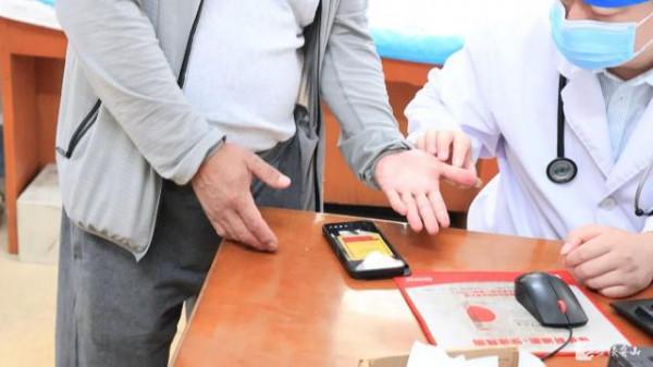 看手掌可以查肝病?這個說法你聽過嗎? 看手掌可以查肝病?這個說法你聽過嗎?