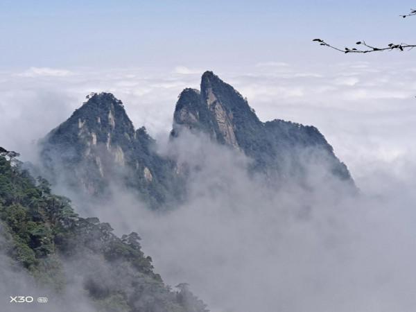 遊湘南莽山五指峰