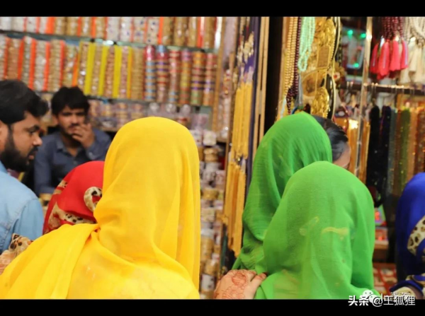 在異國他鄉，再次與伊斯蘭“碰撞”，體會不一樣的美