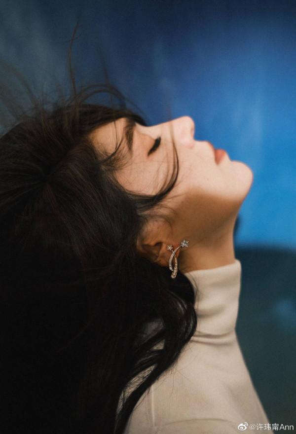 連許瑋甯都說:工作時的妝容是一種互相成就 連許瑋甯都說:工作時的妝容是一種互相成就