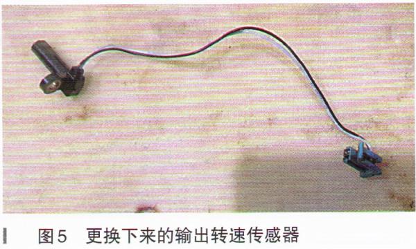 雪佛蘭科沃茲組合儀表上發動機故障燈點亮、行駛無力