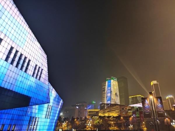 一億畫素細節有多精湛？榮耀60 Pro手機夜景隨拍