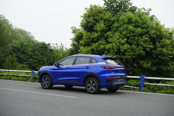 試駕丨思皓QX,十萬就能買到的“大眾”SUV,還有智聆的陪伴 試駕丨思皓QX,十萬就能買到的“大眾”SUV,還有智聆的陪伴