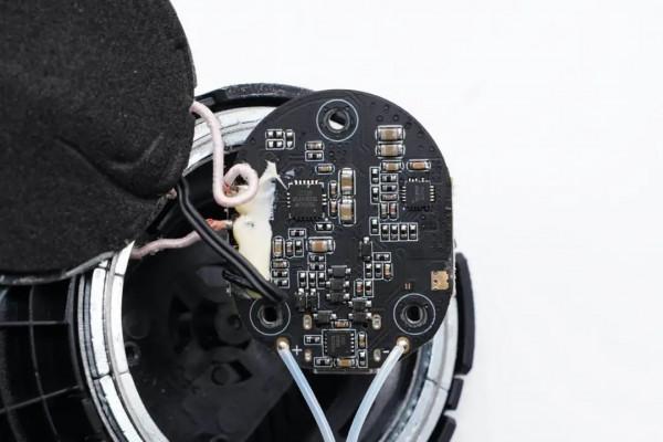 iPhone 12/13都能用，努比亞車載磁吸無線充電支架用料揭曉