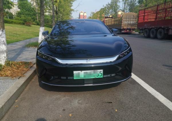 漢為觀止，與漢同行，慶自己提車