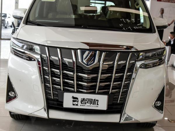 高階大7座MPV，高超1米9，四驅7.1L油耗原裝進口，實拍埃爾法