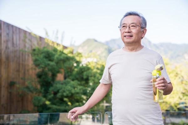 98歲抗美援朝老兵身體健康,問原因是四不喝二要做!做好你也長壽 98歲抗美援朝老兵身體健康,問原因是四不喝二要做!做好你也長壽