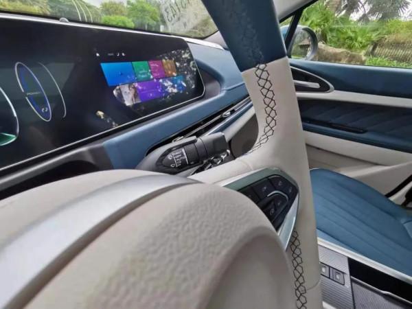 可愛,不代表好欺負!試駕尤拉好貓長續航波塞冬版 可愛,不代表好欺負!試駕尤拉好貓長續航波塞冬版