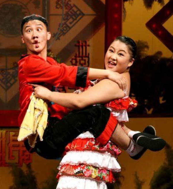 喜劇演員楊樹林：紅了不忘本，把230斤胖妻當作寶