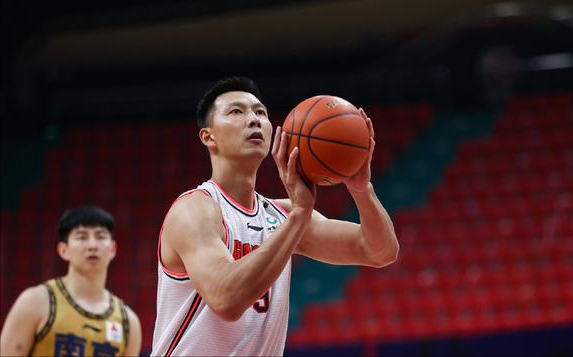 16投11中砍下31分6籃板助攻的老將，誰可輕視