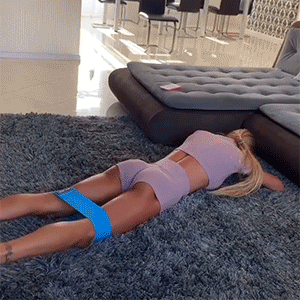 捆綁男明星拉踩女藝人，因一碗胡辣湯自毀大好星途，她後悔了嗎？