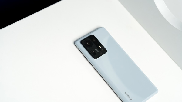 2021頂級國產旗艦一覽,華米OV各有亮點,5款都比蘋果值得入手 2021頂級國產旗艦一覽,華米OV各有亮點,5款都比蘋果值得入手