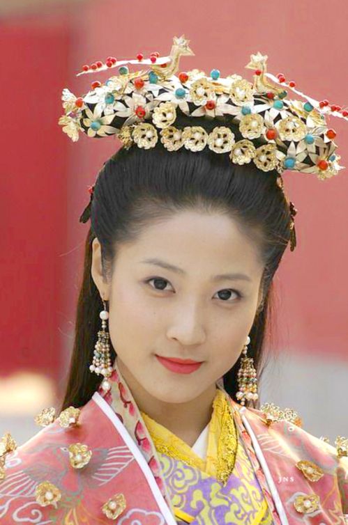 小蠻最終選擇做皇后還是和包拯廝守？實際的結局並沒有那麼美好