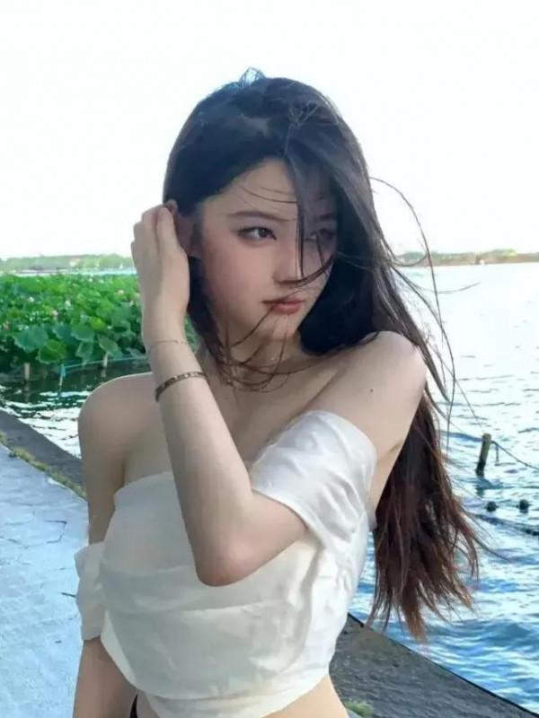 妙筆縱橫意難休