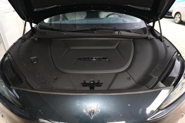 入門版續航525公里+7.7秒破百,25.19萬起,極狐阿爾法S如何? 入門版續航525公里+7.7秒破百,25.19萬起,極狐阿爾法S如何?